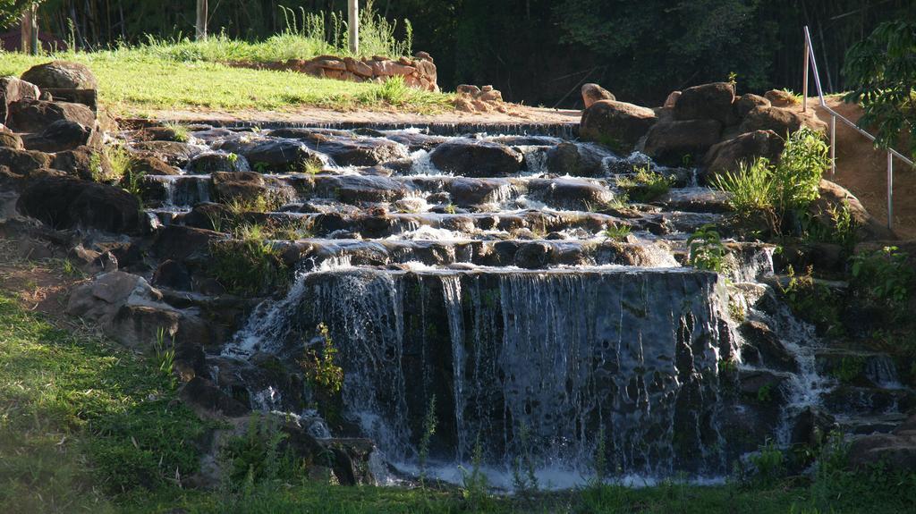Pousada Fazenda Buracao Мокока Екстер'єр фото